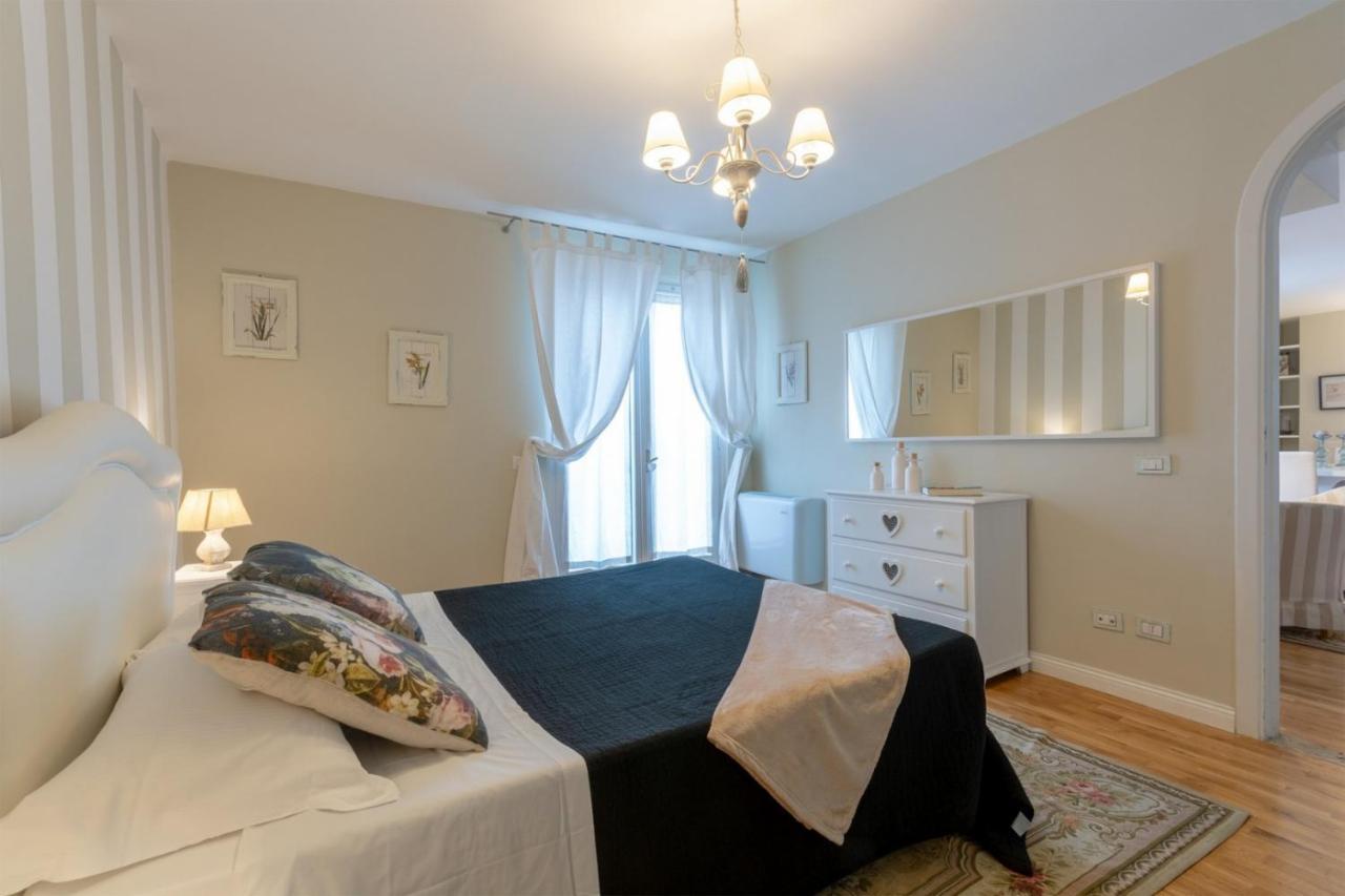 Apartment Penthouse Alexandra Tower Florenz
